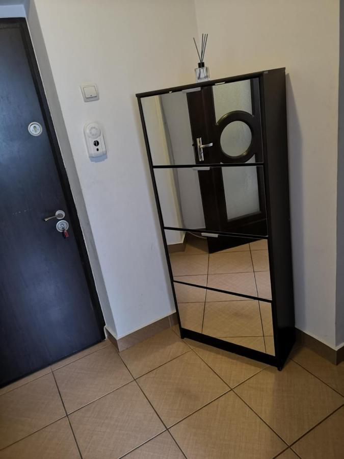 Deea Apartament Apartment Craiova Luaran gambar